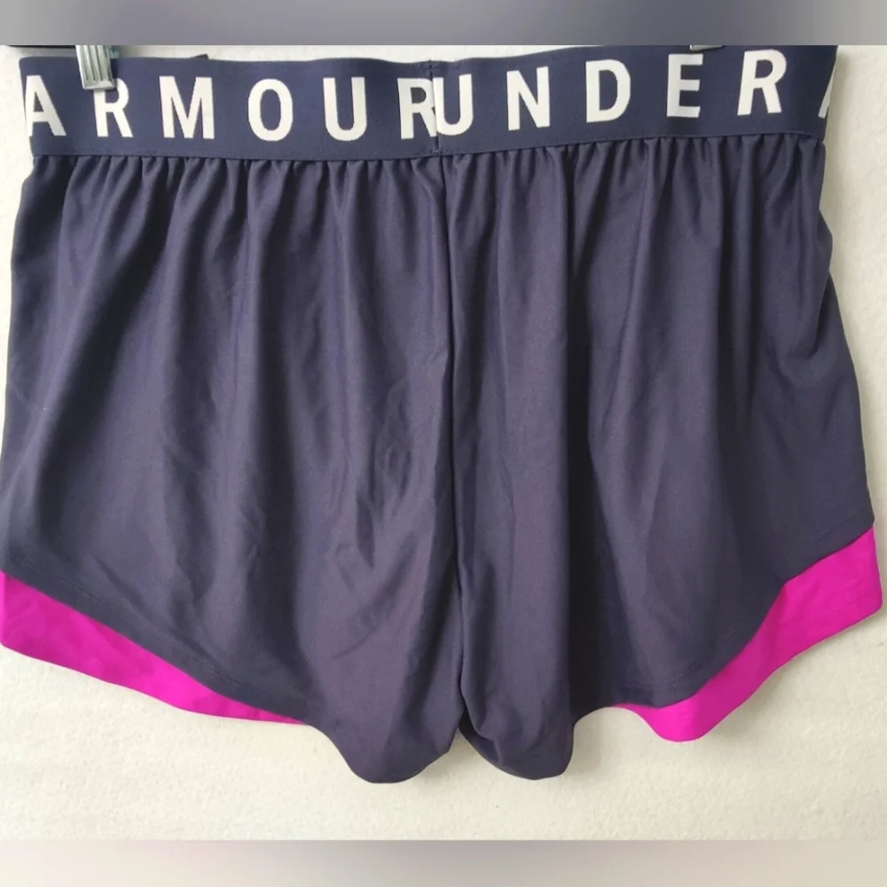 Under Armour Women's Play‎ Up Twist Shorts 3.0 - Size 1X/1X Gray/Pink Athletic